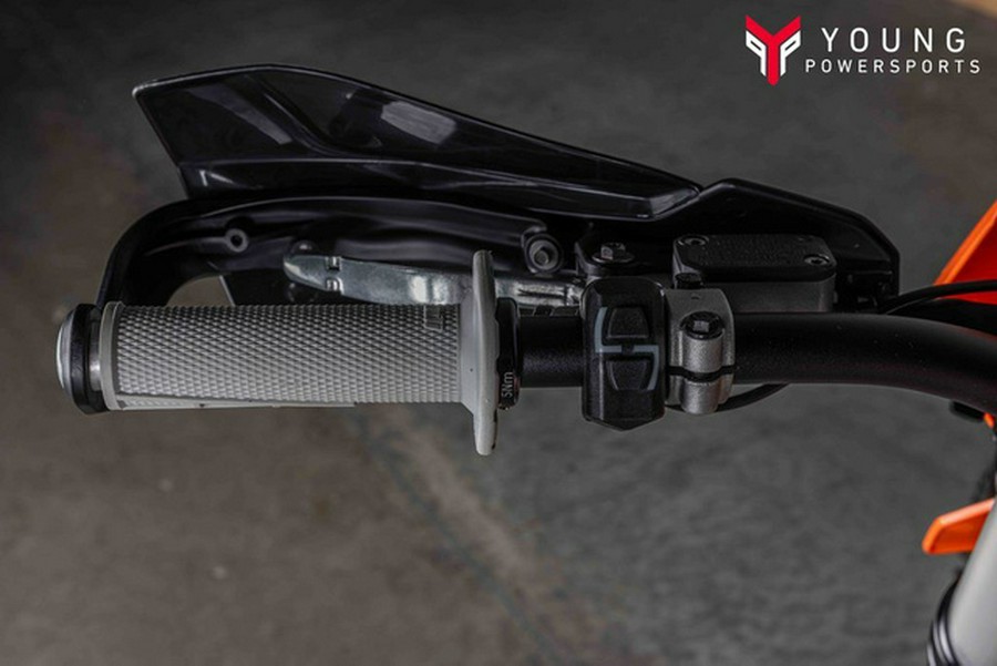 2026 KTM XC 300 W Hardenduro