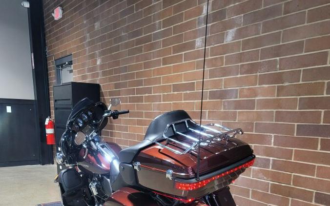 2018 Harley-Davidson® Ultra Limited Twisted Cherry FLHTK