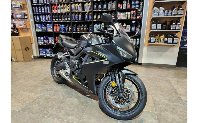 2026 Honda CBR650R E-Clutch