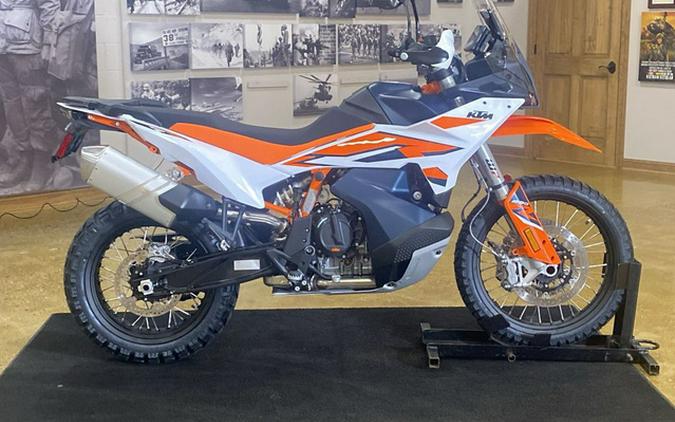 2024 KTM 890 Adventure R