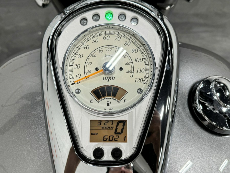 2020 SUZUKI BOULEVARD