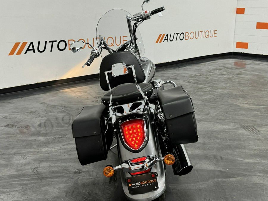 2020 SUZUKI BOULEVARD