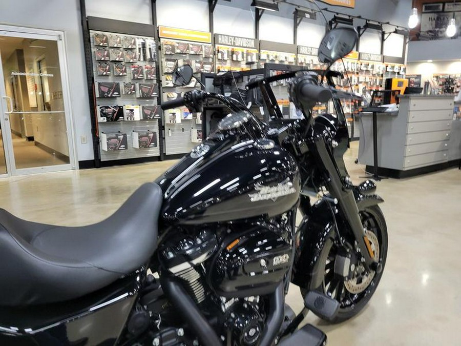 2024 Harley-Davidson® FLRT - Freewheeler®