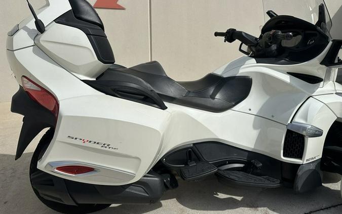 2016 Can-Am Spyder RT S 6-Speed Semi-Automatic (SE6)