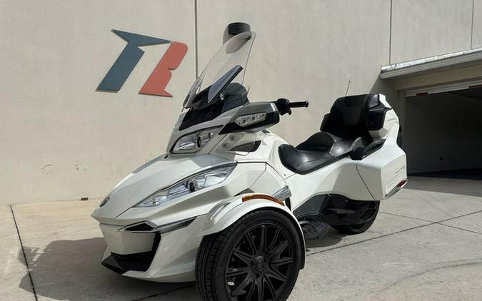 2016 Can-Am Spyder RT S 6-Speed Semi-Automatic (SE6)