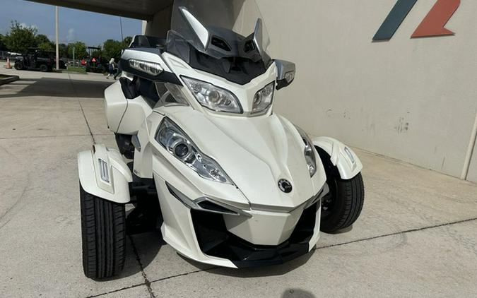 2016 Can-Am Spyder RT S 6-Speed Semi-Automatic (SE6)