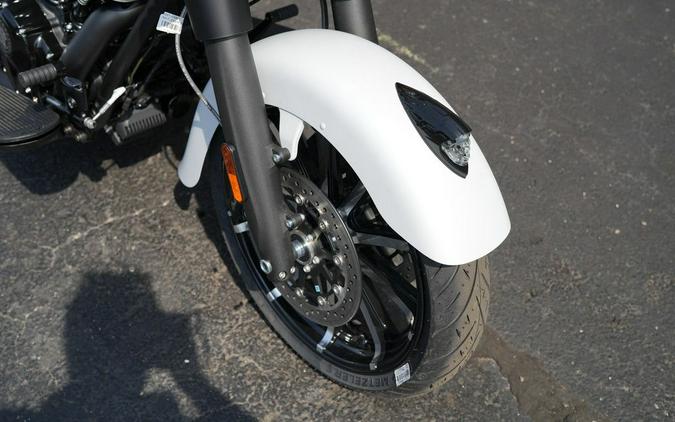 2026 Indian Motorcycle Springfield Dark Horse