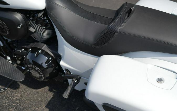 2026 Indian Motorcycle Springfield Dark Horse