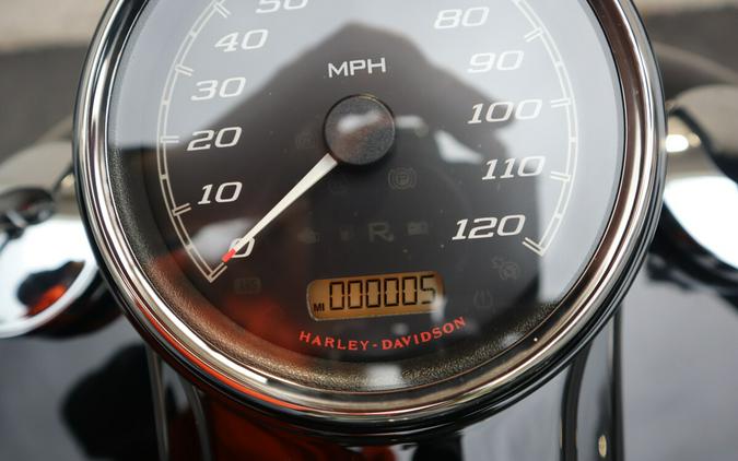 2023 Harley-Davidson Freewheeler