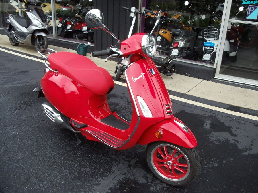 2022 Vespa Primavera 50 Red