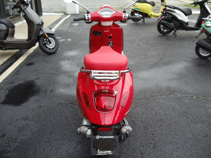 2022 Vespa Primavera 50 Red