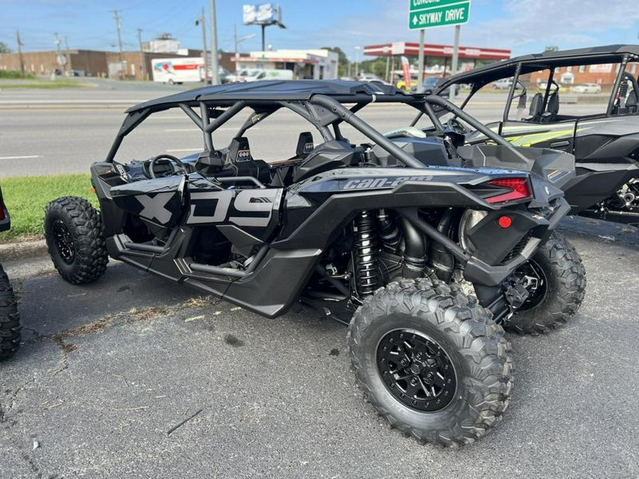 2025 Can-Am® Maverick X3 MAX X ds Turbo RR Triple Black