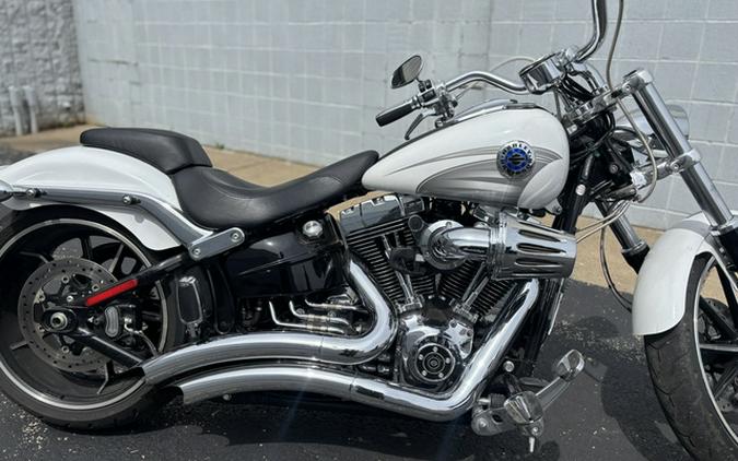 2016 Harley-Davidson Softail Breakout