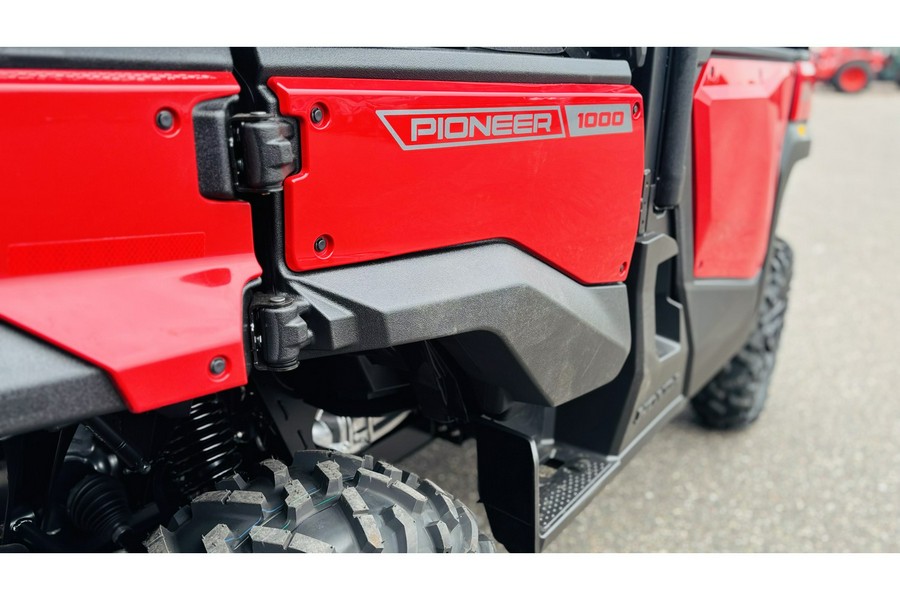 2026 PIONEER 1000-5 DELUXE - Honda