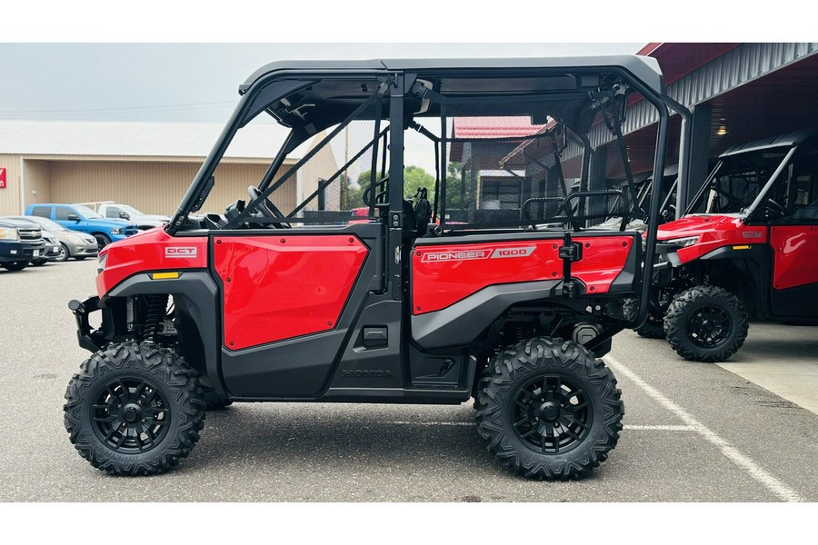 2026 PIONEER 1000-5 DELUXE - Honda
