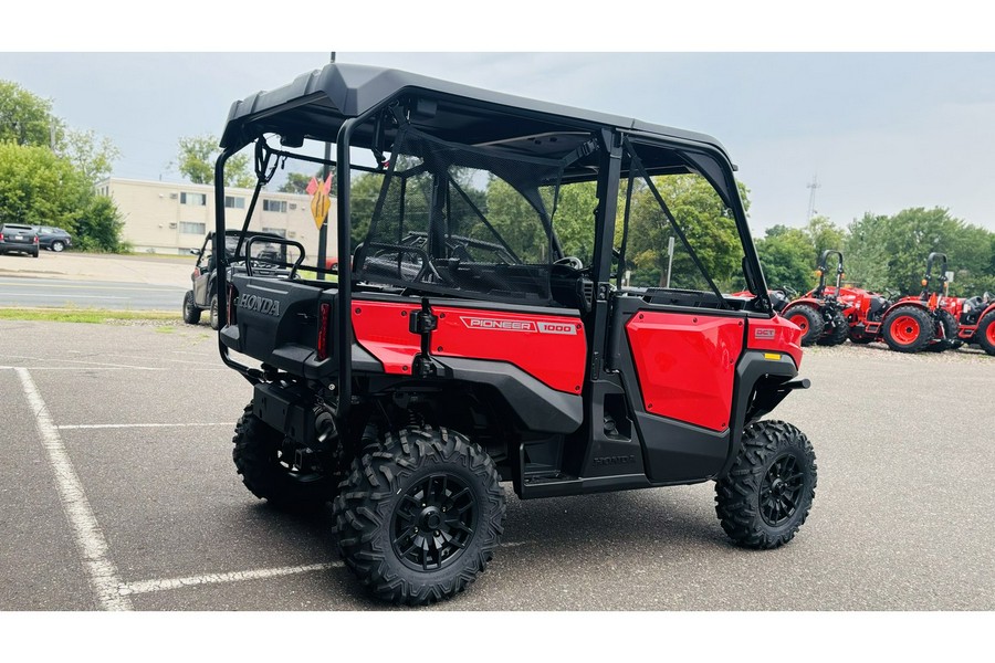 2026 PIONEER 1000-5 DELUXE - Honda