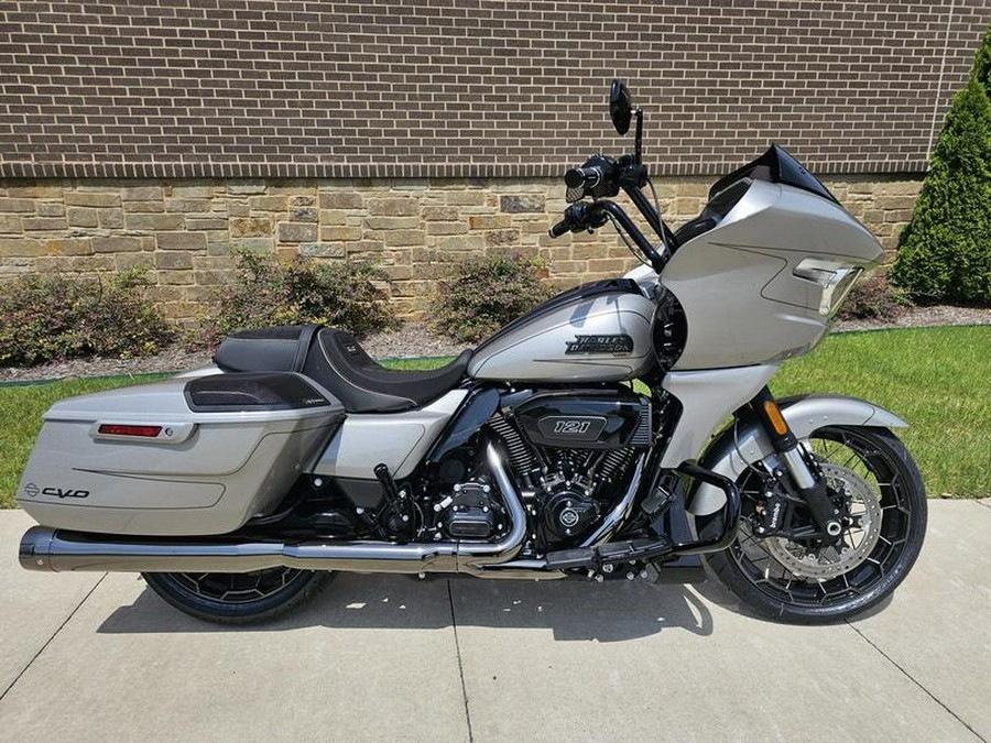 2023 Harley-Davidson® FLTRXSE - CVO™ Road Glide®