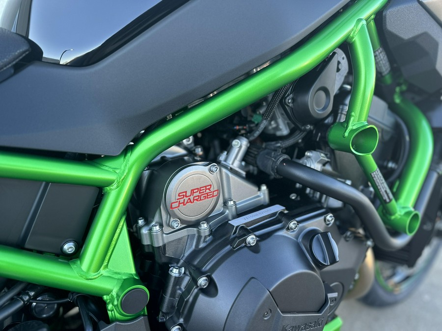 2025 Kawasaki Z H2 SE