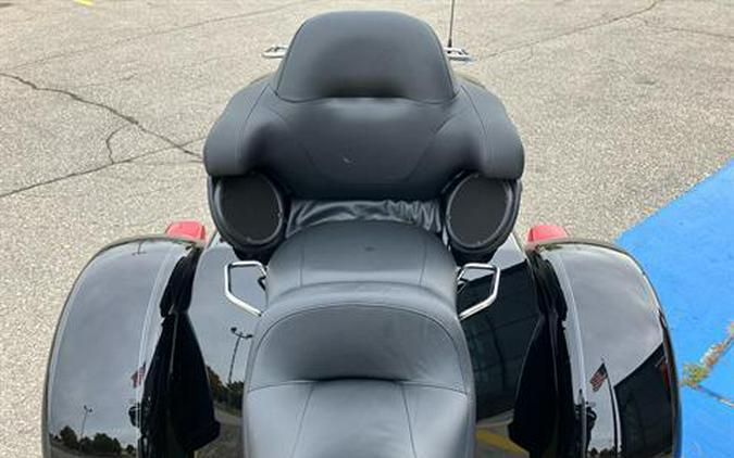 2025 Harley-Davidson Tri Glide® Ultra
