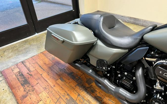 Used 2021 Harley-Davidson Street Glide Special Grand American Touring Motorcycle For Sale Near Memphis, TN