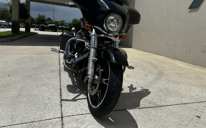 2017 Harley-Davidson Street Glide FLHX