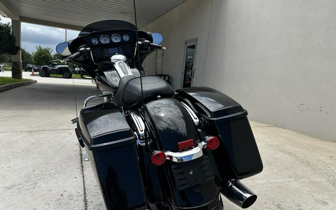 2017 Harley-Davidson Street Glide FLHX