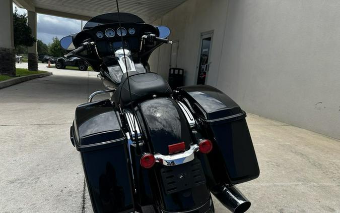 2017 Harley-Davidson Street Glide FLHX
