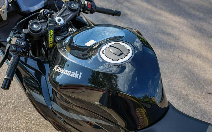 2026 KAWASAKI NINJA ZX6R ABS