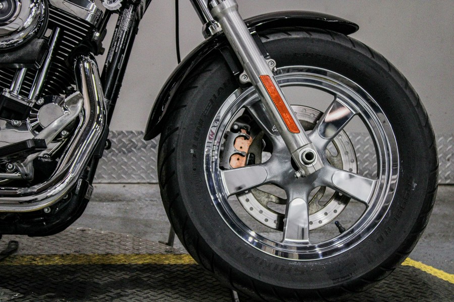 2015 Harley-Davidson 1200 Custom