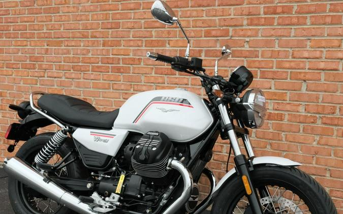 2027 Moto Guzzi V7 Special
