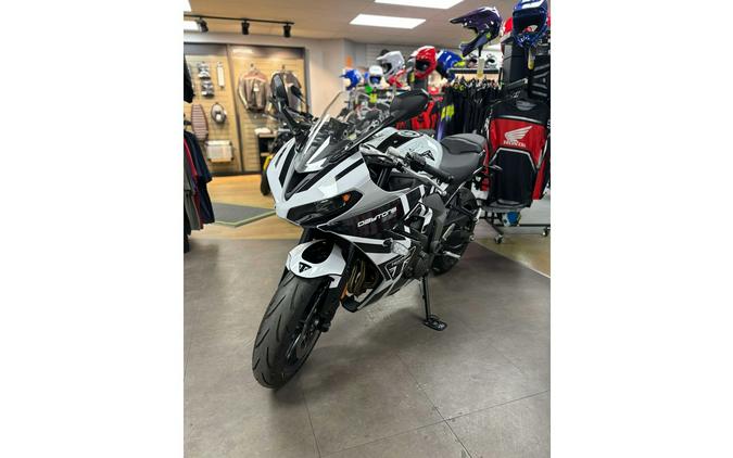 2025 Triumph Daytona 660