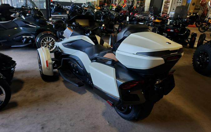 2024 Can-Am™ Spyder RT Sea-To-Sky