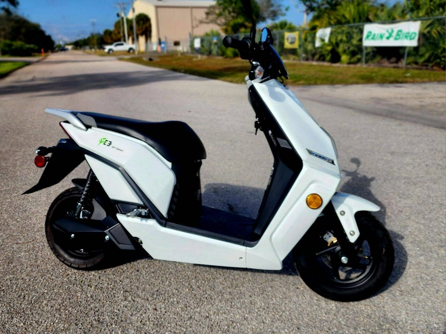 2021 AMERICAN LIFAN E3