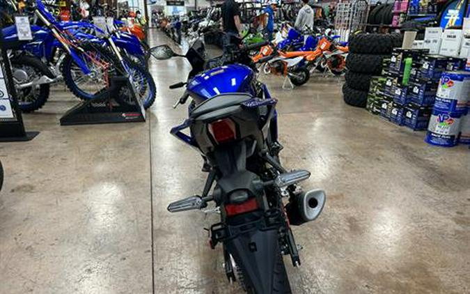 2025 Yamaha YZF-R3