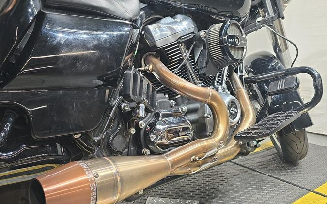 FLHT 2019 Electra Glide® Standard