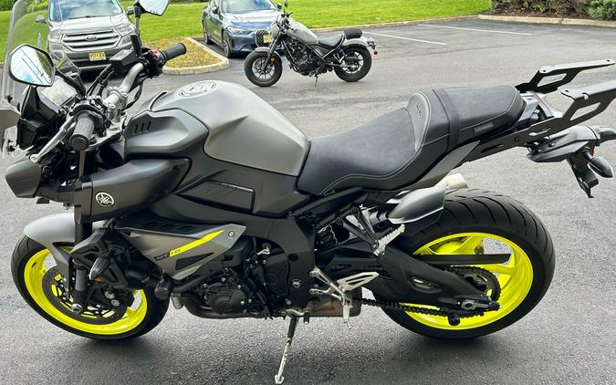 2018 Yamaha MT 10