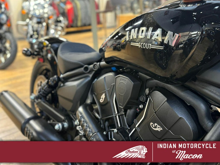 2025 Indian Motorcycle® Scout® Bobber Black Metallic