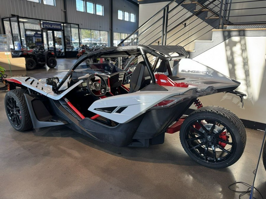 2024 Polaris Slingshot® ROUSH® Edition Manual