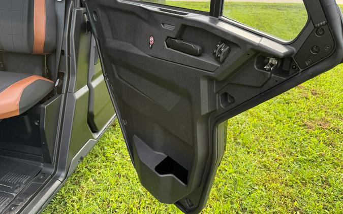 2026 Can-Am Defender MAX Lone Star CAB HD11