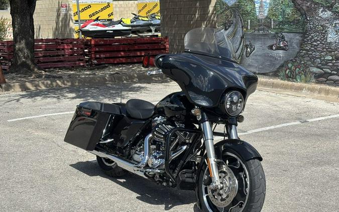 2013 Harley-Davidson Street Glide FLHX