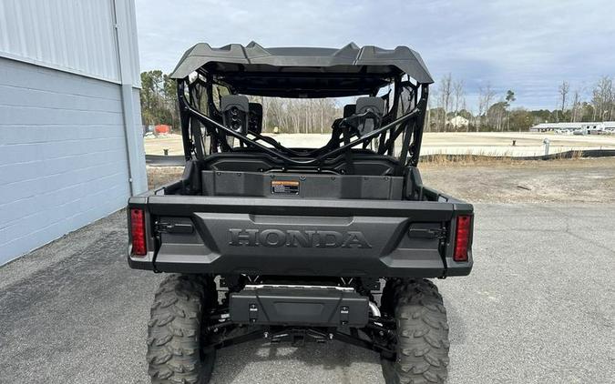 2024 Honda® Pioneer 1000-6 Deluxe Crew