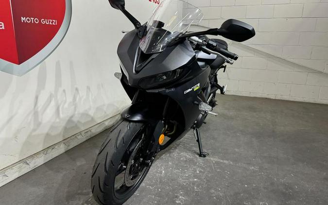 2025 Triumph Daytona 660 Satin Granite/Satin Black