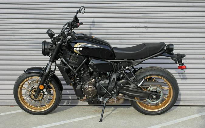 2024 Yamaha XSR 700