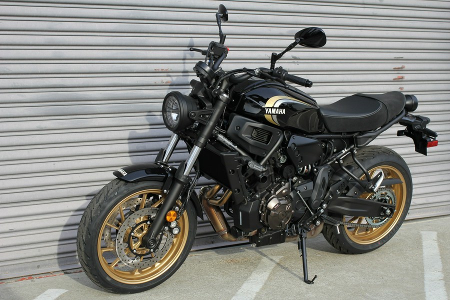 2024 Yamaha XSR 700