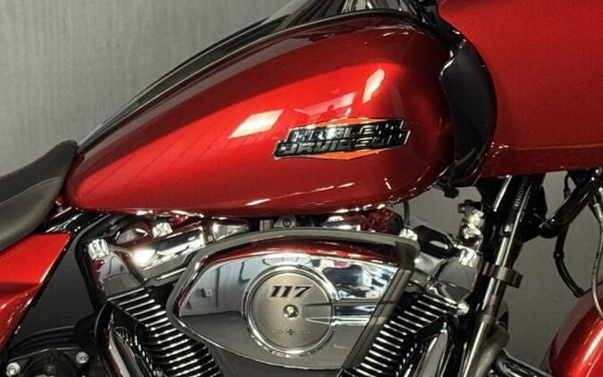 2025 Harley-Davidson® Road Glide™ FLTRX BRILLIANT RED
