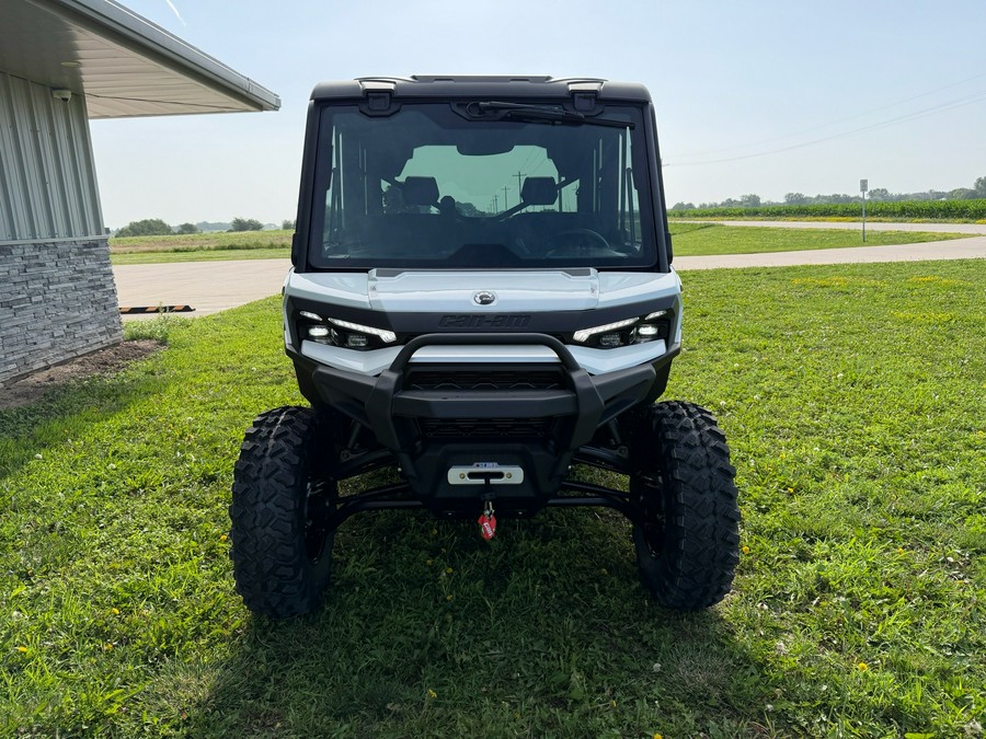 2026 Can-Am Defender MAX Limited HD11