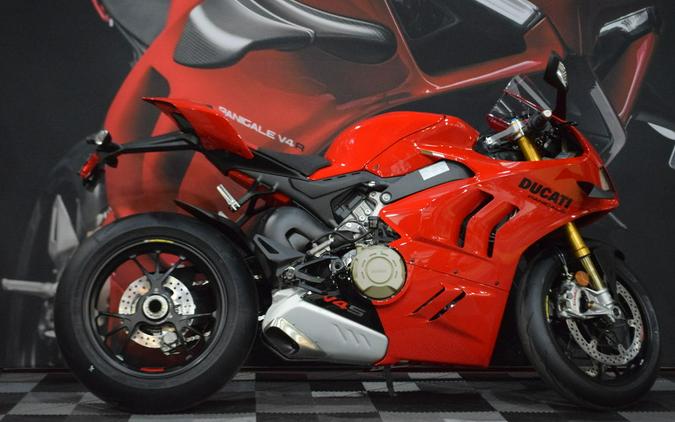 2024 Ducati Panigale V4 S Ducati Red