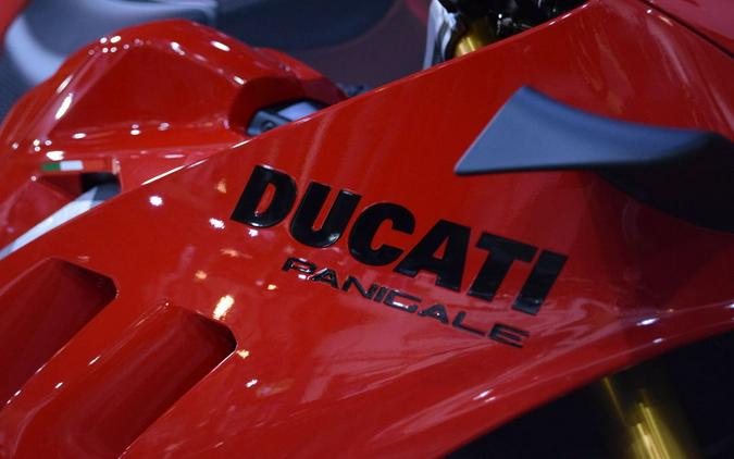 2024 Ducati Panigale V4 S Ducati Red