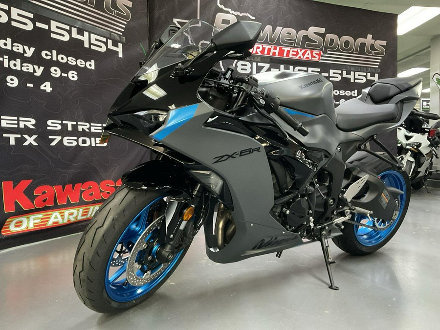 2026 Kawasaki Ninja ZX6R Base