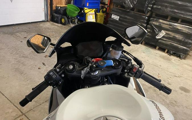 2025 Kawasaki Ninja ZX-6R